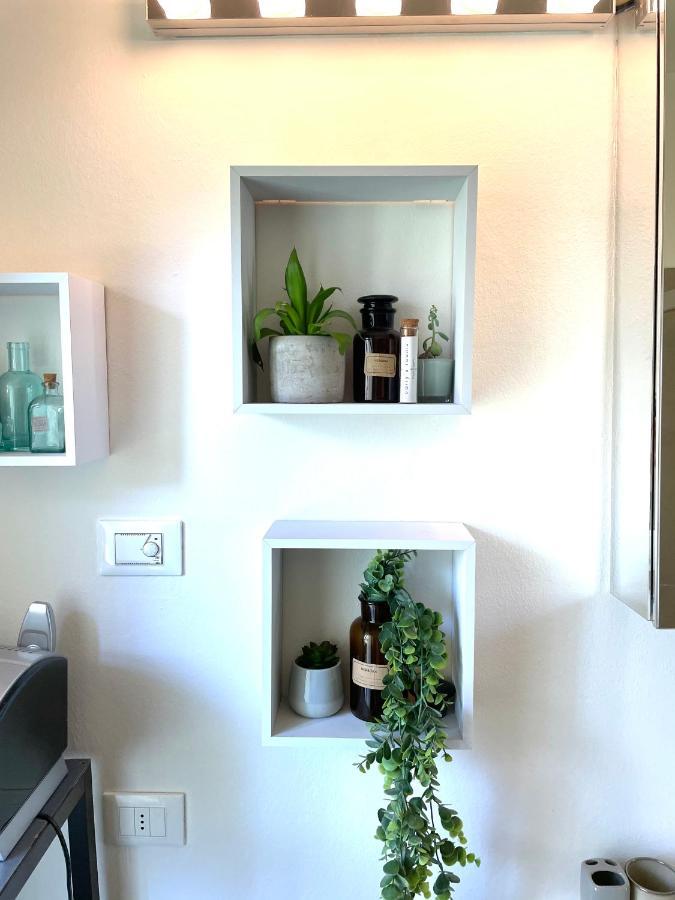 Carly'S Rooms Torbole Sul Garda Extérieur photo